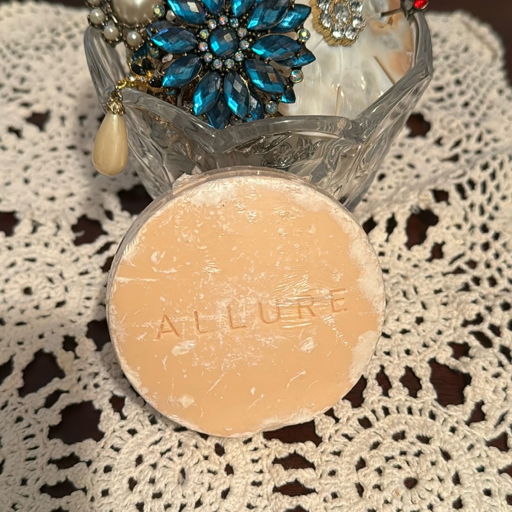 Chanel Allure Bath Soap Savon Pour Le Bain NEW Sealed (No Box)